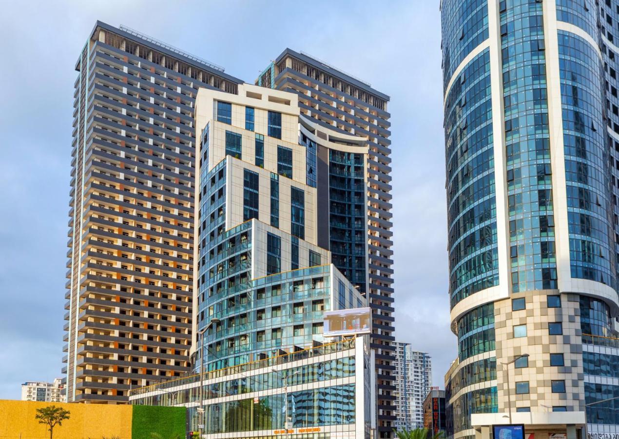 Entire Flat With City Skyline View - Two Bedrooms Batumi Exterior photo